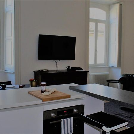 Palazzo Della Torre Elegant Apartment In Como Eksteriør billede