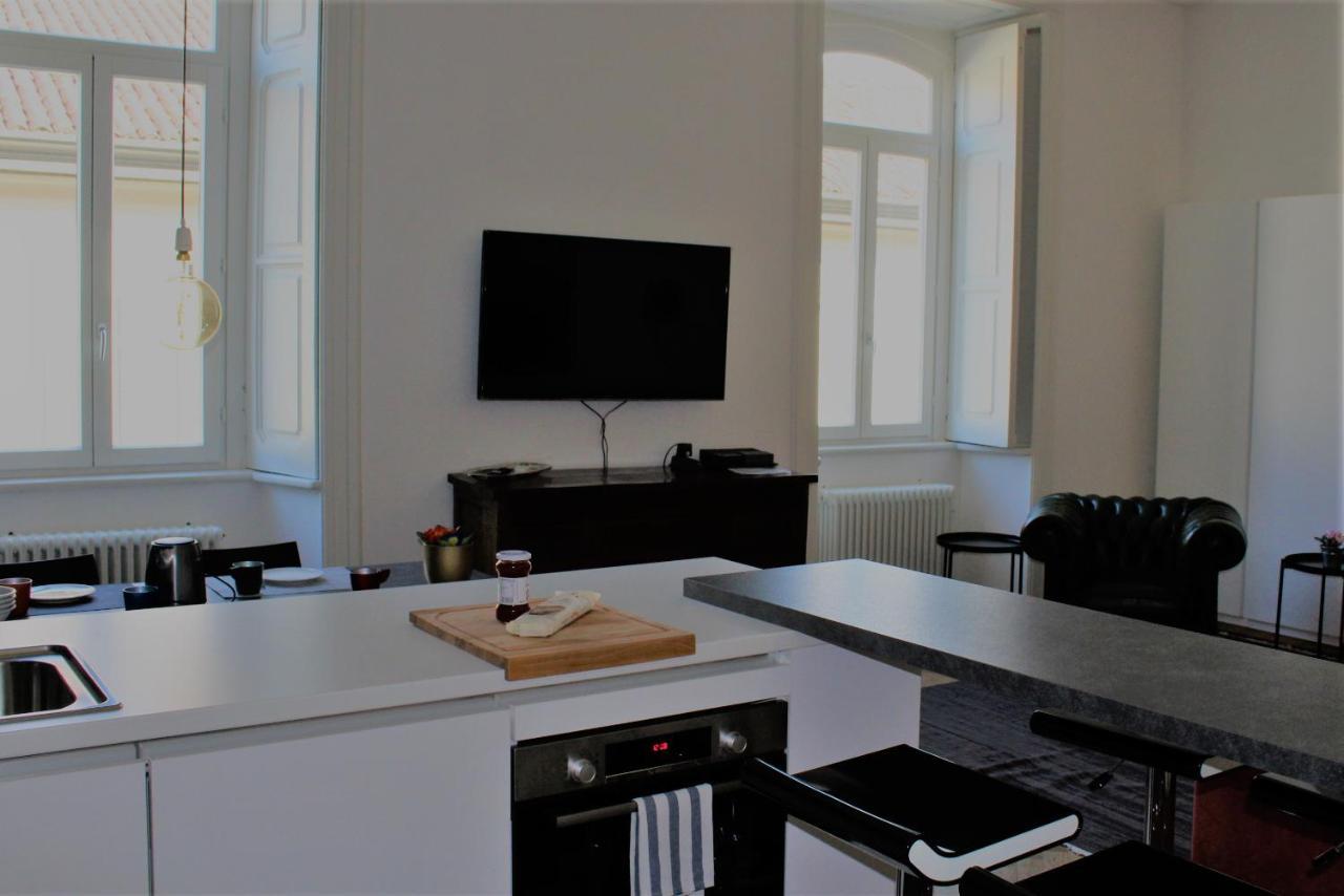 Palazzo Della Torre Elegant Apartment In Como Eksteriør billede