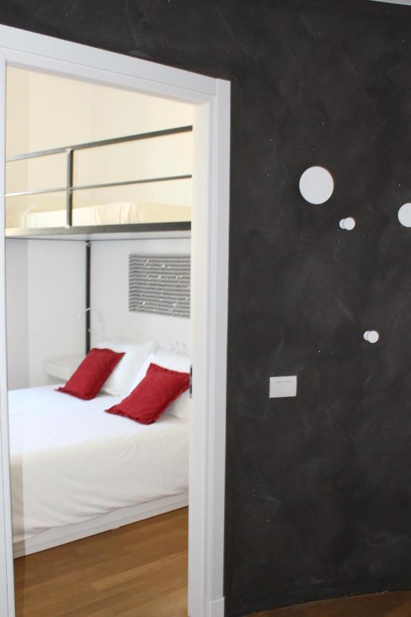 Palazzo Della Torre Elegant Apartment In Como Eksteriør billede