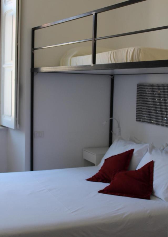 Palazzo Della Torre Elegant Apartment In Como Eksteriør billede