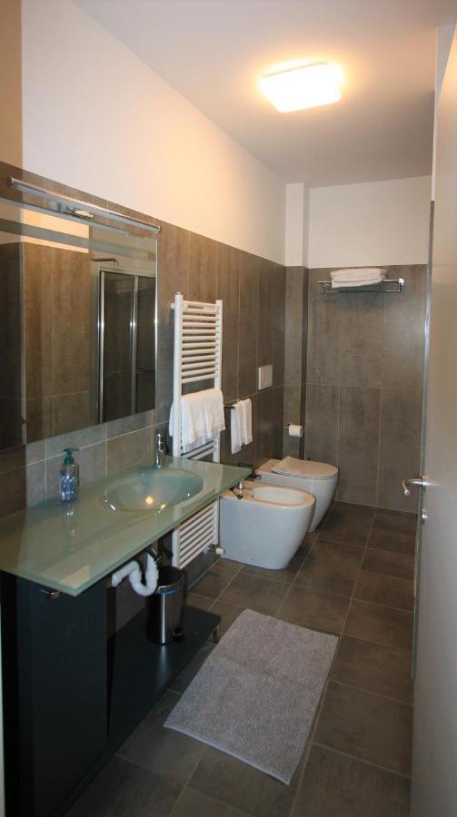 Palazzo Della Torre Elegant Apartment In Como Eksteriør billede